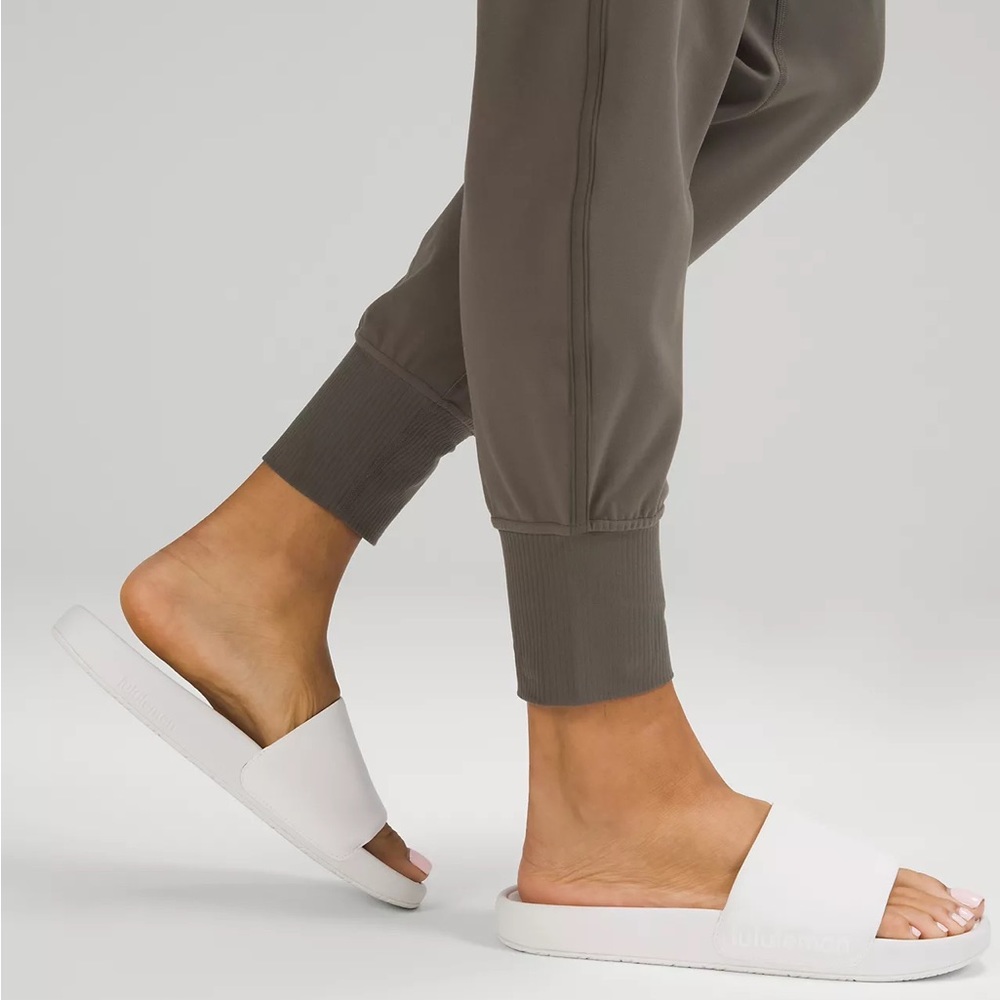 NWT lululemon Align™ Super-High-Rise Ribbed-Waist Jogger Carob Brown COBN Sz 14 - Picture 5 of 8